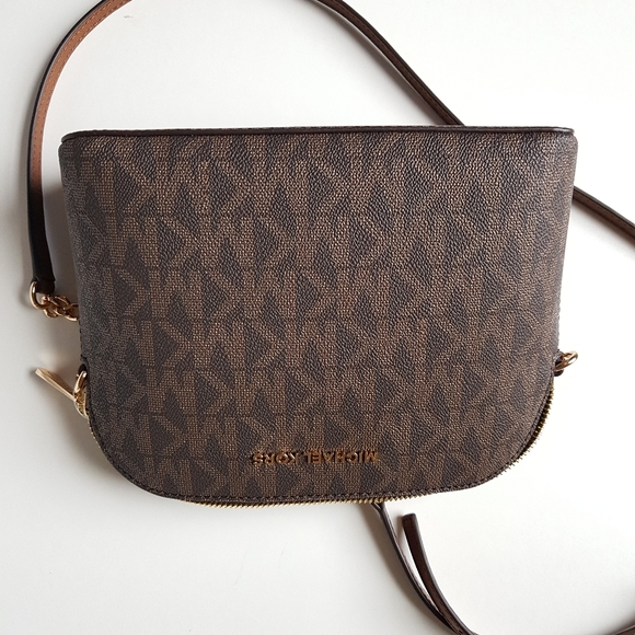 NWT Michael Kors Lg Dome Crossbody Brown Leather - Picture 2 of 4